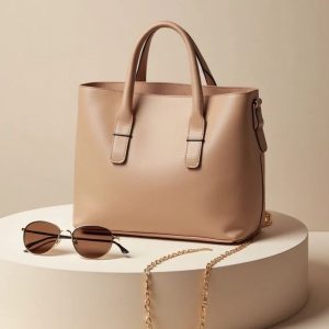 modern-daily-tote-bag